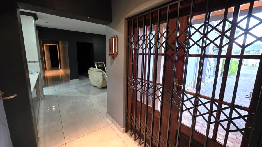 3 Bedroom Property for Sale in Meerhof North West
